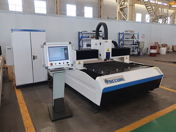 دستگاه برش لیزری CNC فیبر 1000 وات برای فولاد کربنی 3000x1500mm