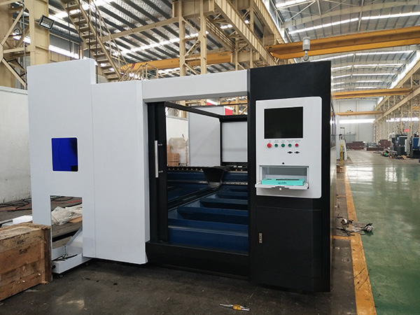 دقت بالا 3000x1500mm کوچک ماشین 1000W 1500w برش لیزری فیبر